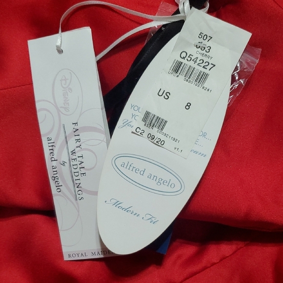 Alfred Angelo For Disney Collection Red Asymmetrical Ruffled Cocktail Dress - Picture 4 of 10